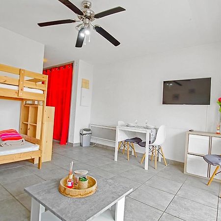 Studio Moderne Avec Parking Et Piscine- 313 กาเนต์-อ็อง-รูสซียง ภายนอก รูปภาพ