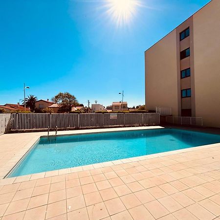 Studio Moderne Avec Parking Et Piscine- 313 กาเนต์-อ็อง-รูสซียง ภายนอก รูปภาพ