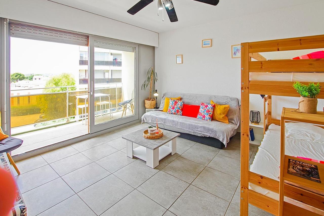Studio Moderne Avec Parking Et Piscine- 313 กาเนต์-อ็อง-รูสซียง ภายนอก รูปภาพ