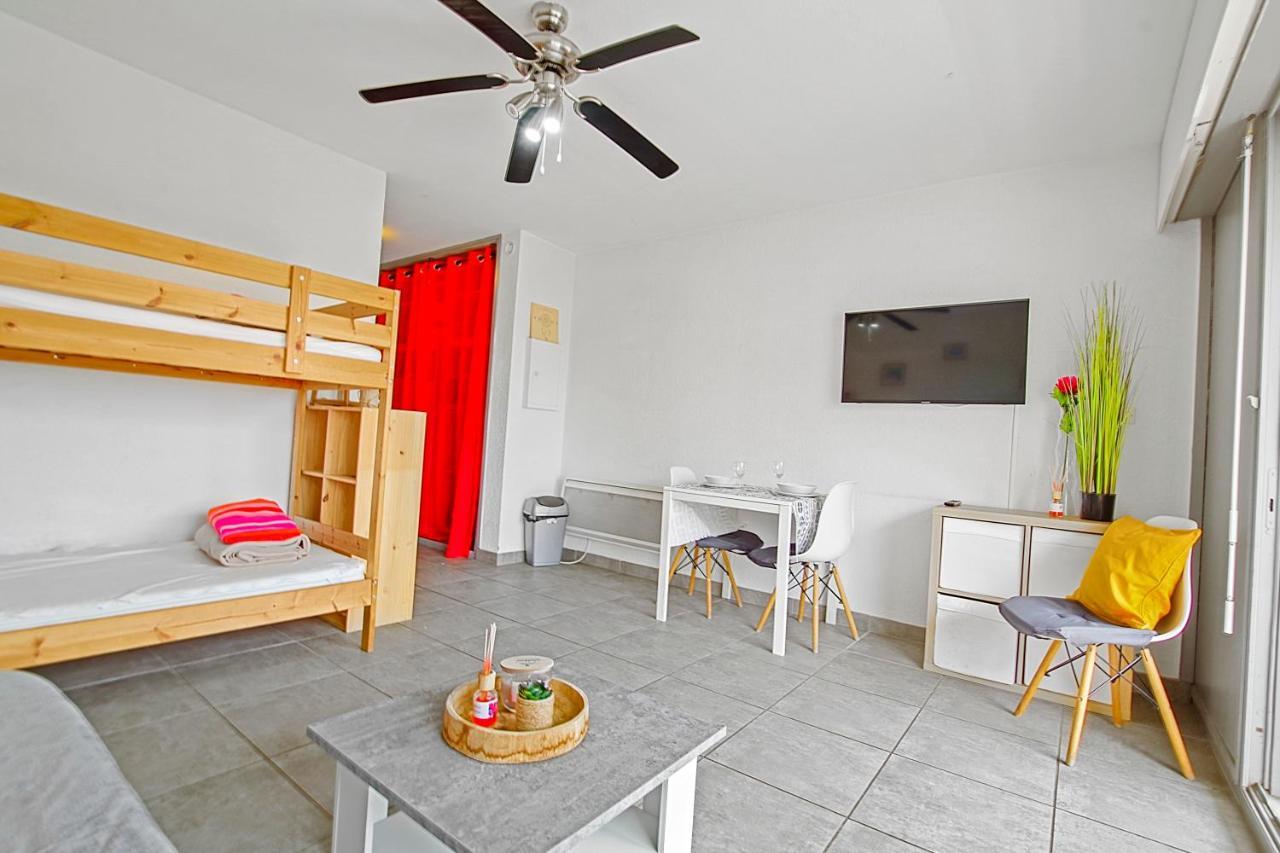Studio Moderne Avec Parking Et Piscine- 313 กาเนต์-อ็อง-รูสซียง ภายนอก รูปภาพ