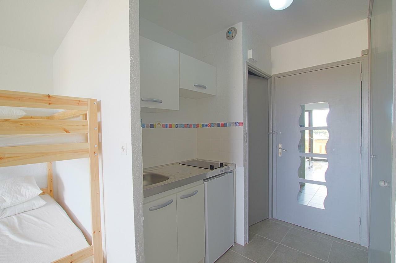 Studio Moderne Avec Parking Et Piscine- 313 กาเนต์-อ็อง-รูสซียง ภายนอก รูปภาพ